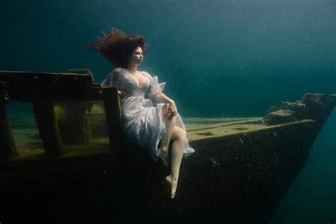 ciara antoski nude|Photographer Sets Record for Deepest Underwater Photo Shoot